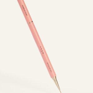 Medium liner nail art brush